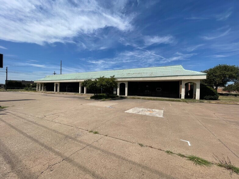 14601 Inwood Rd, Dallas, TX for sale - Building Photo - Image 1 of 3