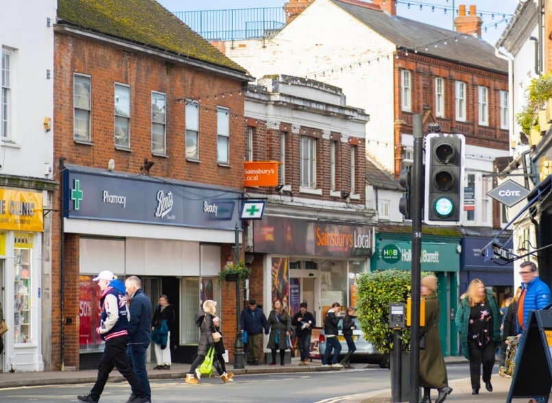 9-13 Bell St, Henley On Thames for sale - Building Photo - Image 3 of 3