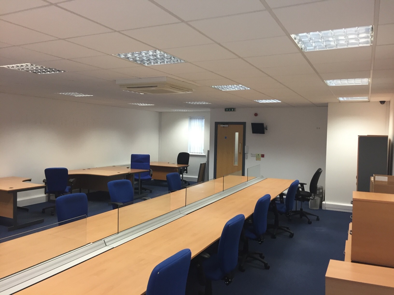 Pendeford Pl, Wolverhampton for sale Interior Photo- Image 1 of 1