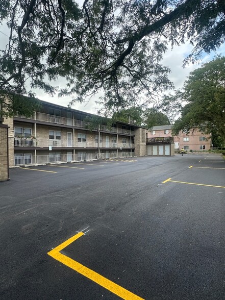 501 Joliet St, La Salle, IL for sale - Building Photo - Image 2 of 8