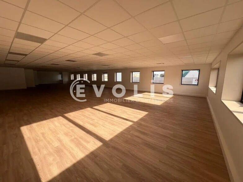 Office in Rosny-sous-Bois to rent - Interior Photo - Image 3 of 6