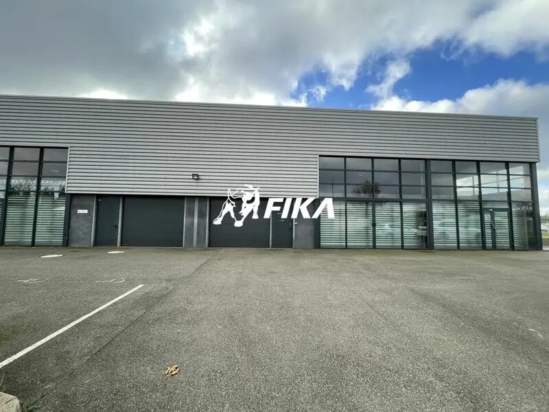 Location Local d'activités 700 m² à 1 542 m² - Photo 1