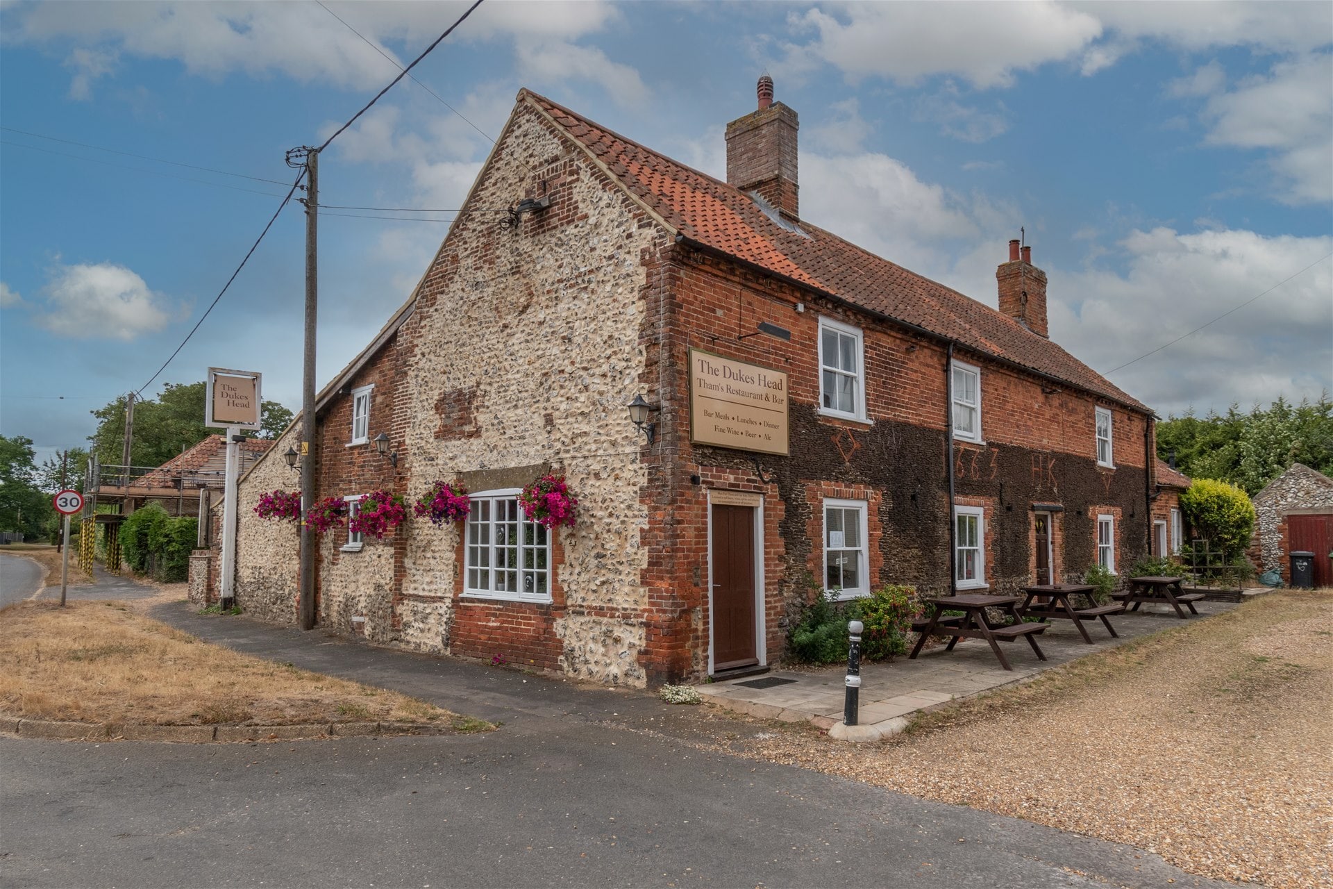 Lynn Rd, Kings Lynn for sale Primary Photo- Image 1 of 1
