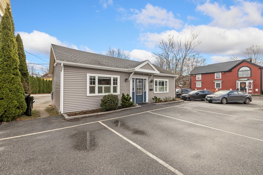 30 York St, Kennebunk, ME for sale - Building Photo - Image 1 of 14