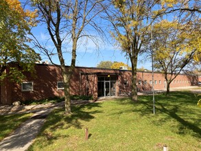 922 Swift St, Saint Peter, MN for sale Building Photo- Image 1 of 5