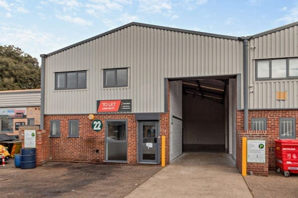 Davey Close, Colchester to rent - Building Photo - Image 2 of 8