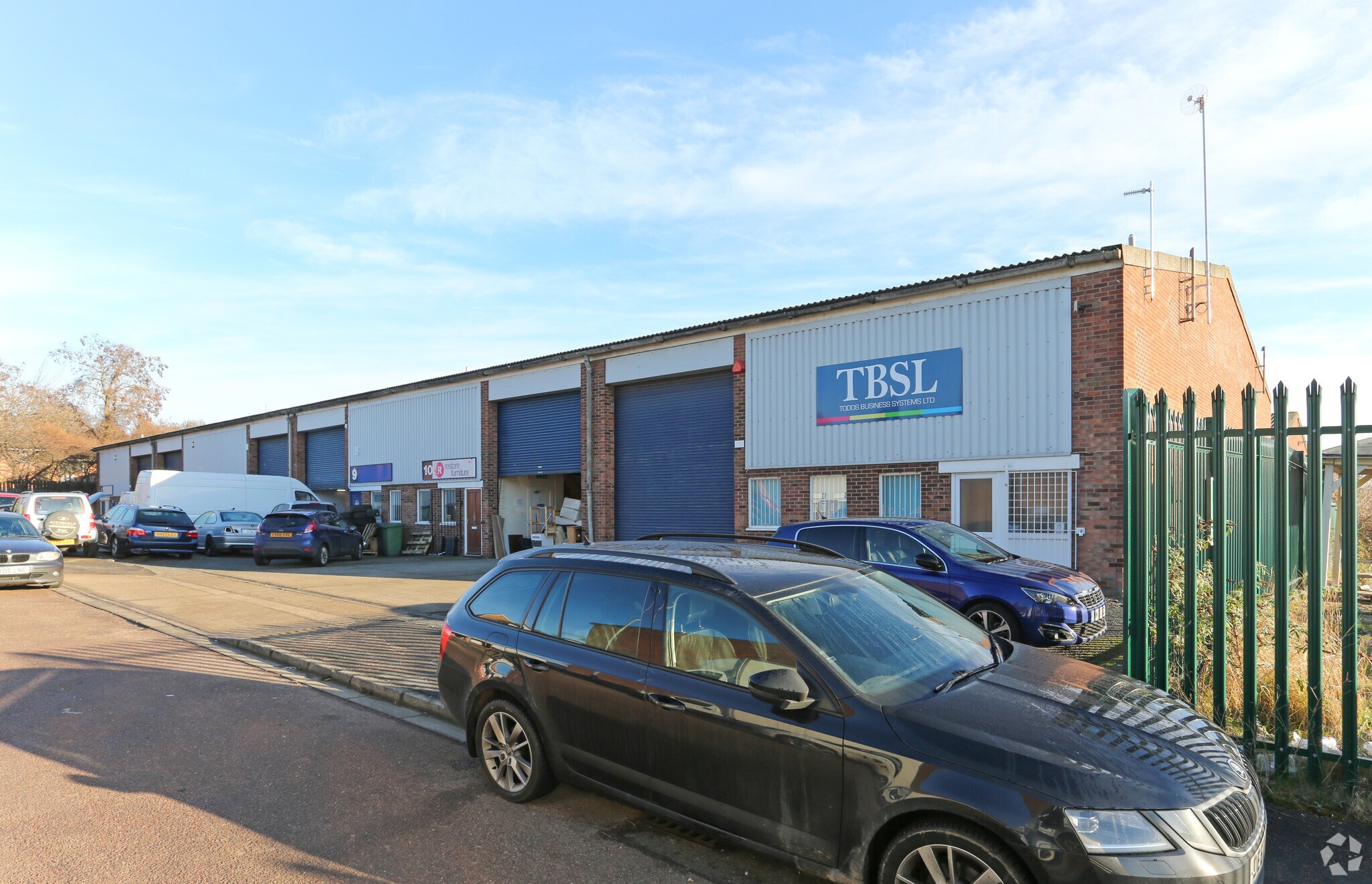 Crofton Clos, Lincoln for sale Primary Photo- Image 1 of 1