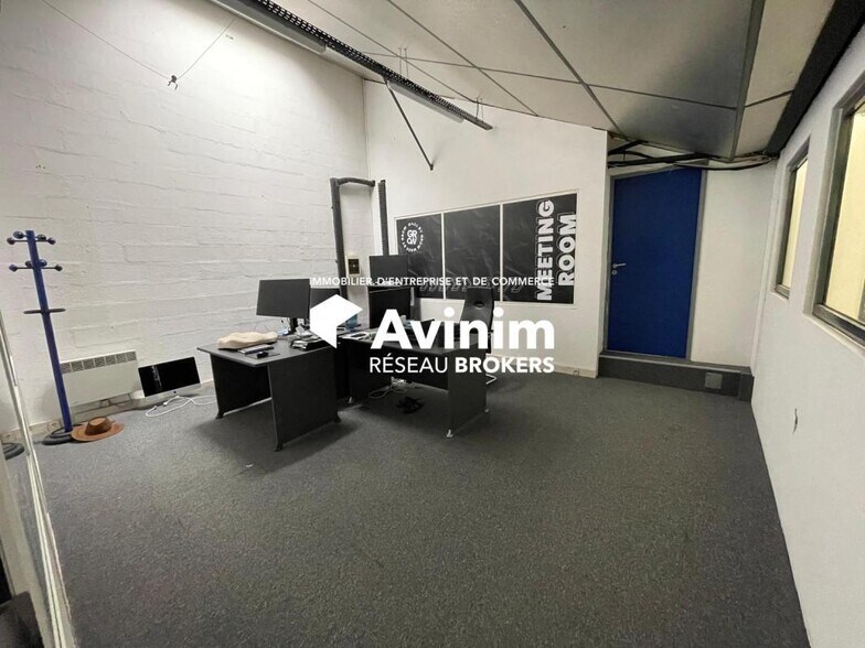Office in Nanterre to rent - Interior Photo - Image 3 of 5