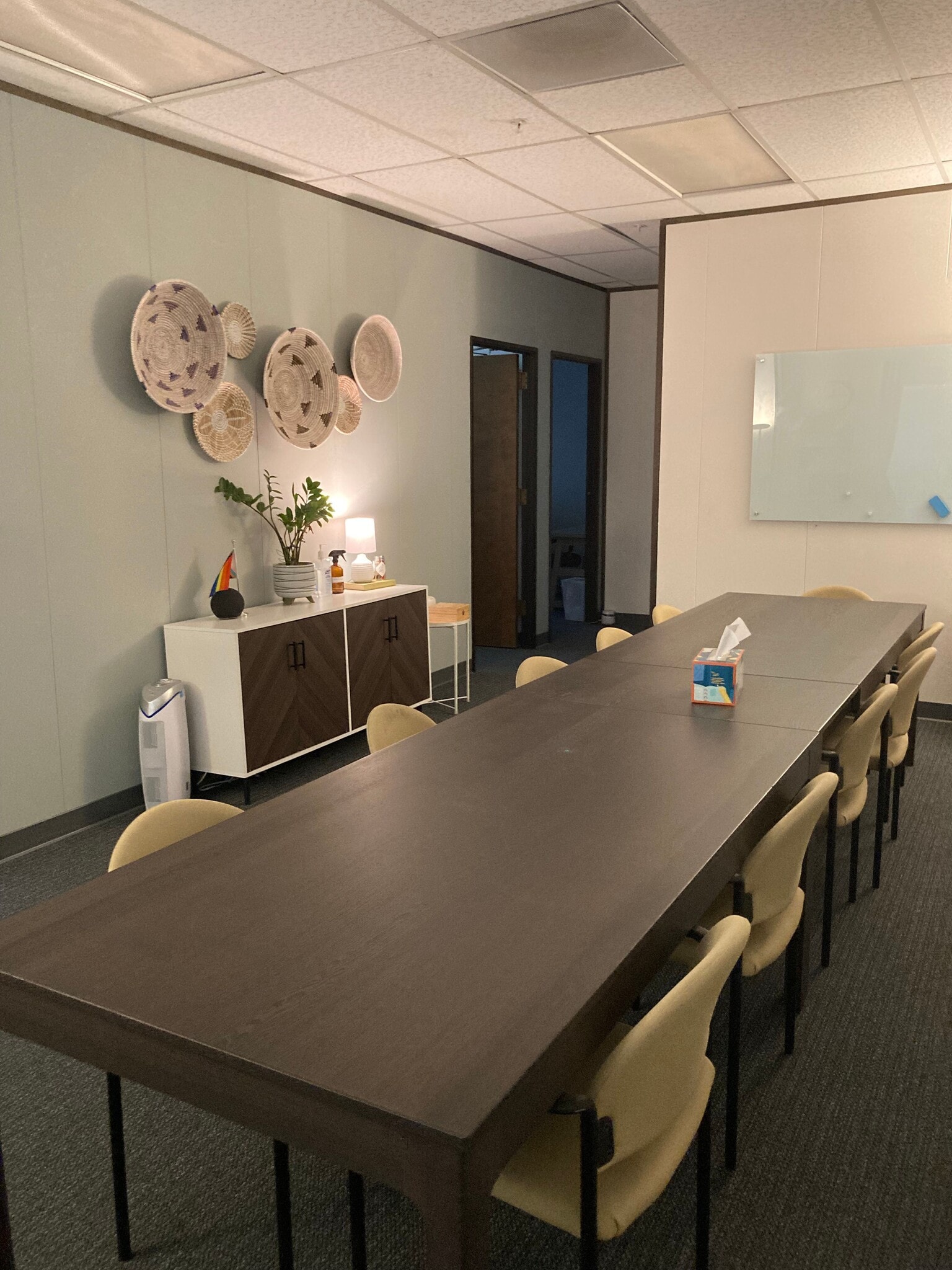 3075 Citrus Cir, Walnut Creek, CA to rent Interior Photo- Image 1 of 7