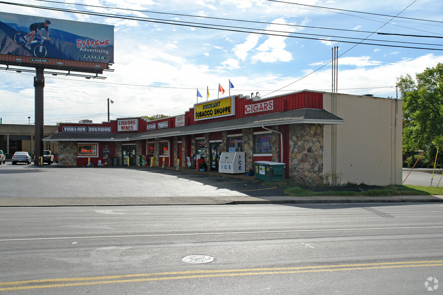 2501 Lebanon Pike, Nashville, TN for rent - Primary Photo - Image 1 of 2