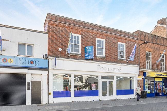 More details for 24-26 High St, Evesham - Retail to Rent