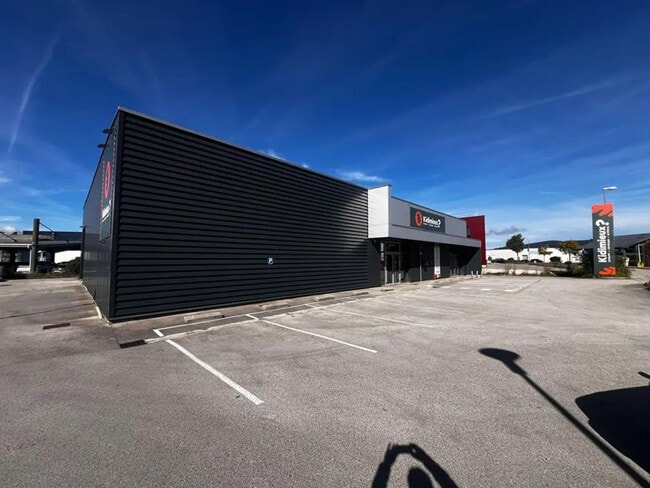Vente Local d'activités 600 m²
