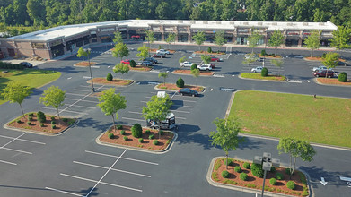 735 N Main St, Alpharetta, GA - aerial  map view