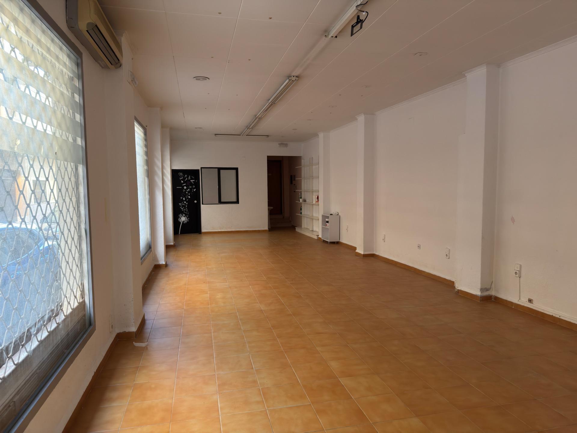 Carrer de Domenec Gamieta, 39-39, Algemesí, Valencia to rent Interior Photo- Image 1 of 7