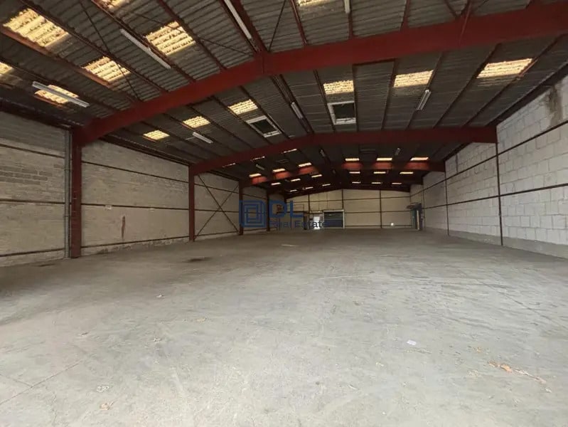 Industrial in Lisses to rent Interior Photo- Image 1 of 15