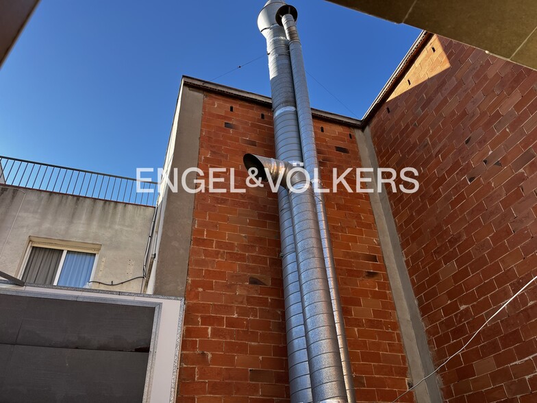 Retail in Santa Coloma de Gramenet, Barcelona for sale - Interior Photo - Image 2 of 31