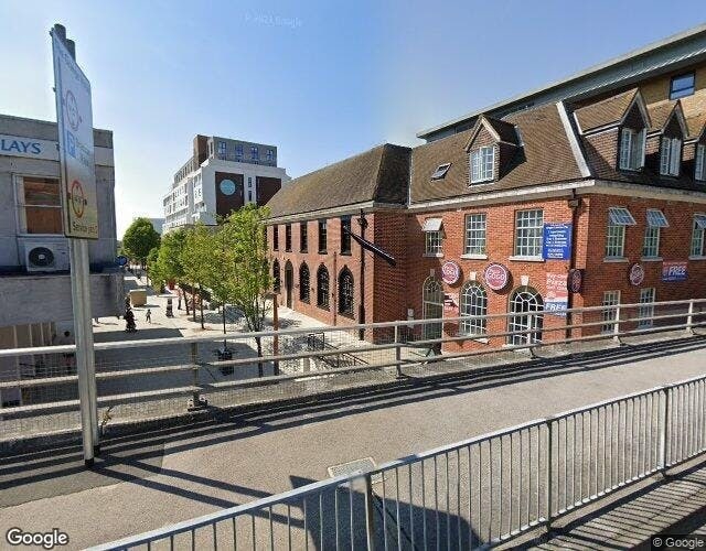 4 High St, Bracknell for sale Building Photo- Image 1 of 1