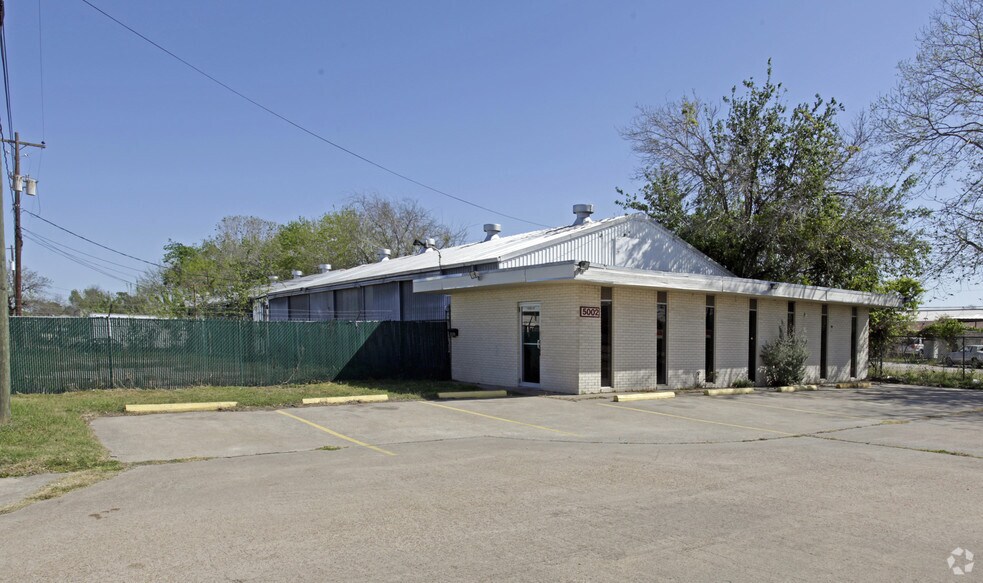 5002 W 34th St, Houston, TX for sale - Primary Photo - Image 1 of 1