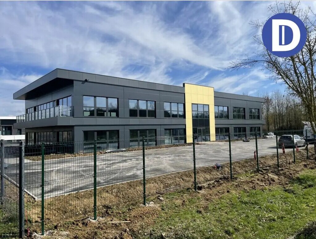 Location Bureaux 161 m² à 688 m² - Photo 1