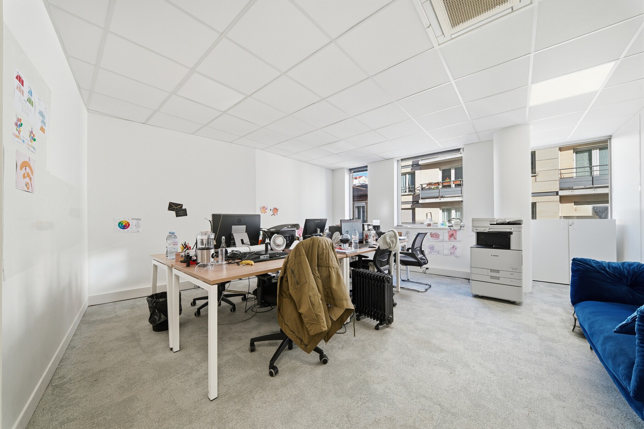 Office in Levallois-Perret for sale Primary Photo- Image 1 of 8