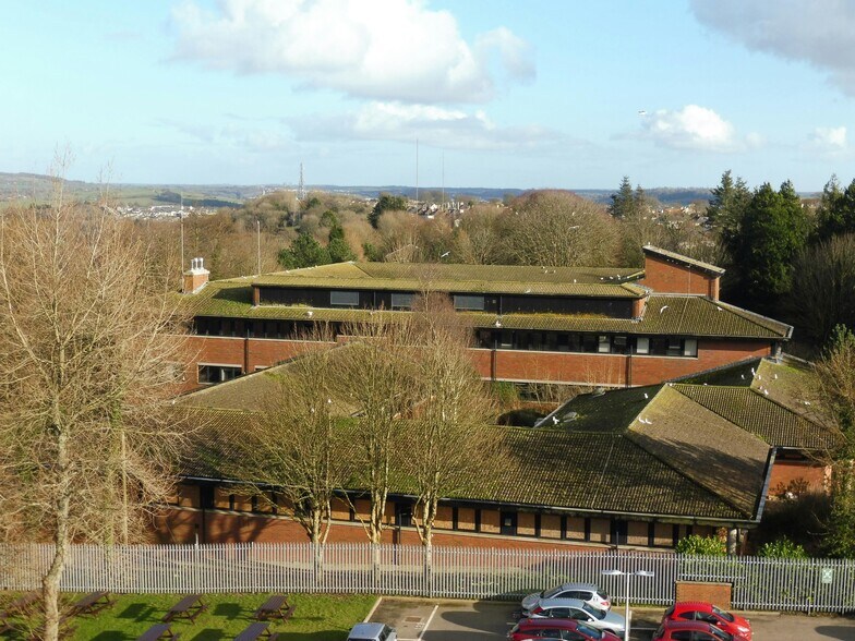 Tailyour Rd, Plymouth to rent - Building Photo - Image 3 of 13