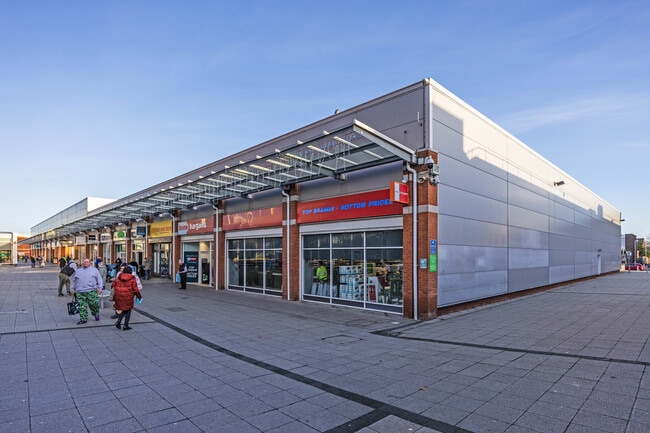 More details for 1-12 Pavilion Shopping Centre, Thornaby - Retail to Rent
