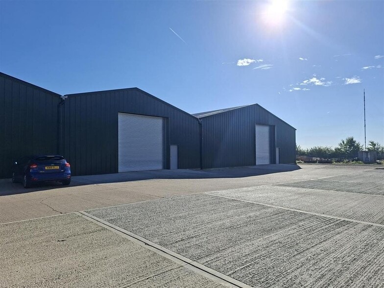 Melton Rd, Waltham On The Wolds to rent - Building Photo - Image 3 of 7