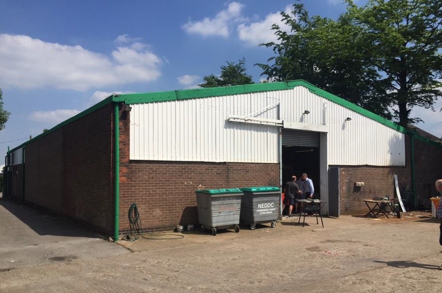 High St, Stonebroom to rent - Building Photo - Image 2 of 3