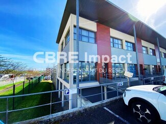 More details for Light Industrial to Rent