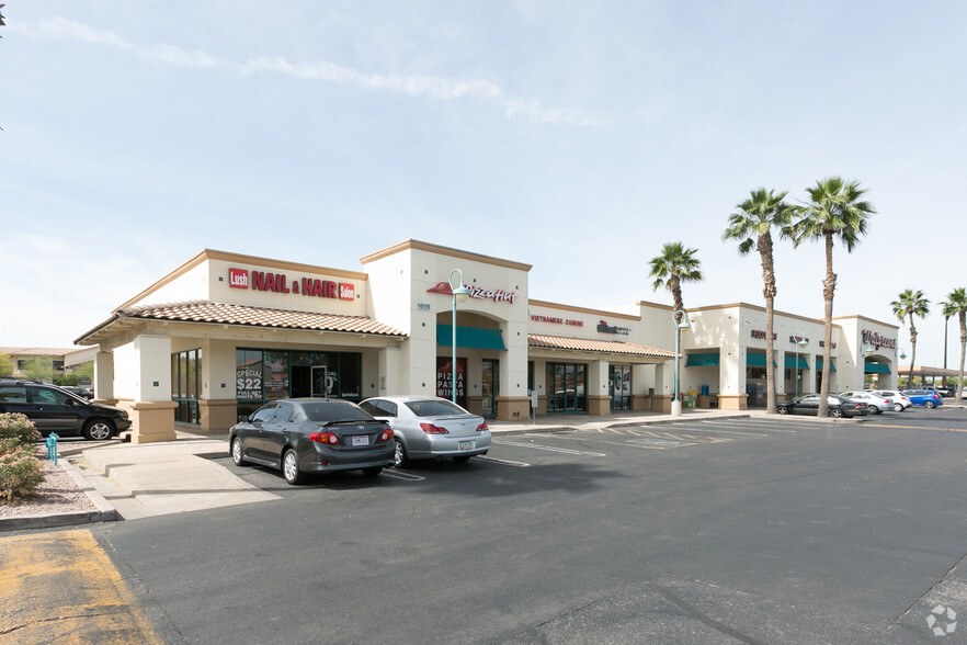 1919-1925 W Chandler Blvd, Chandler, AZ for rent - Primary Photo - Image 1 of 5