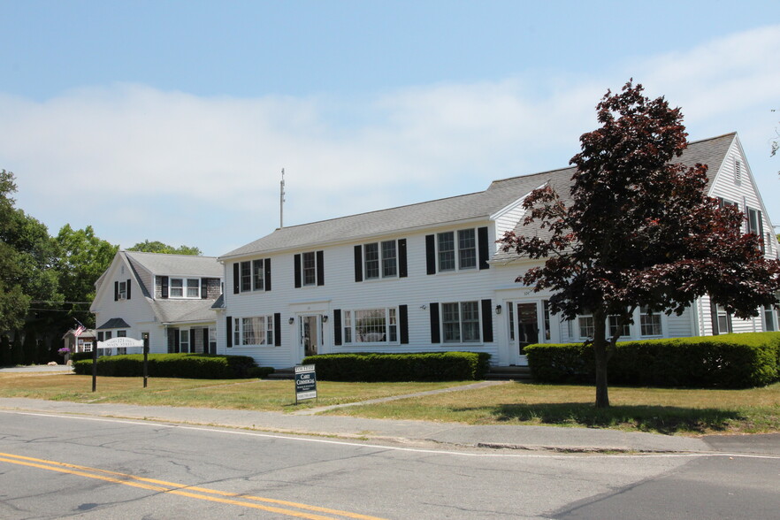 171 Main St, Hyannis, MA for sale - Building Photo - Image 1 of 1