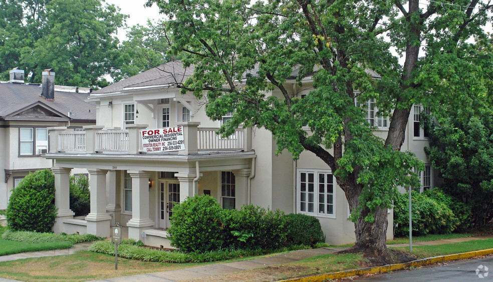 209 Lincoln St, Huntsville, AL for sale - Primary Photo - Image 1 of 1