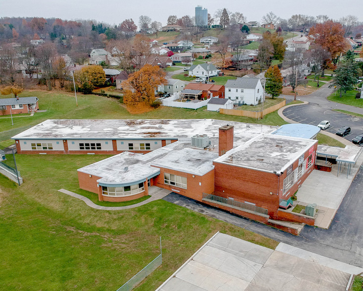 600 Mt Vernon Dr, Ellwood City, PA for sale - Primary Photo - Image 1 of 1