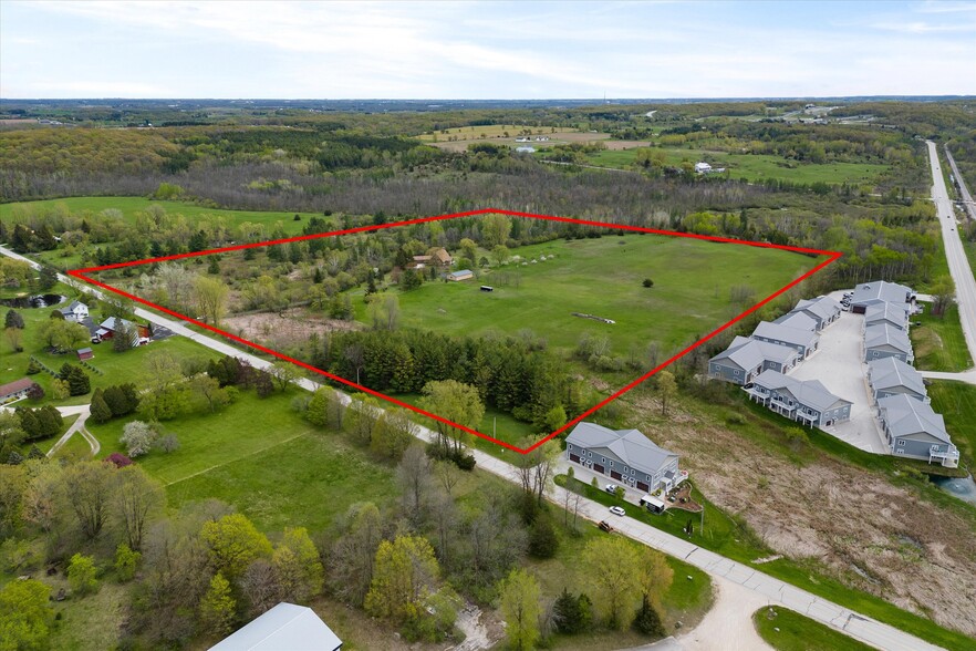 W6041 Badger Rd, Elkhart Lake, WI for sale - Aerial - Image 1 of 4