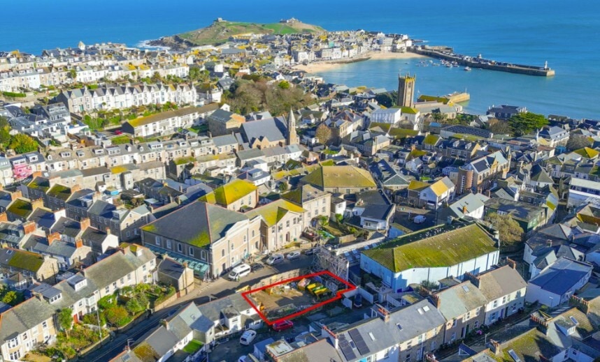 Chapel St, St Ives for sale Primary Photo- Image 1 of 2