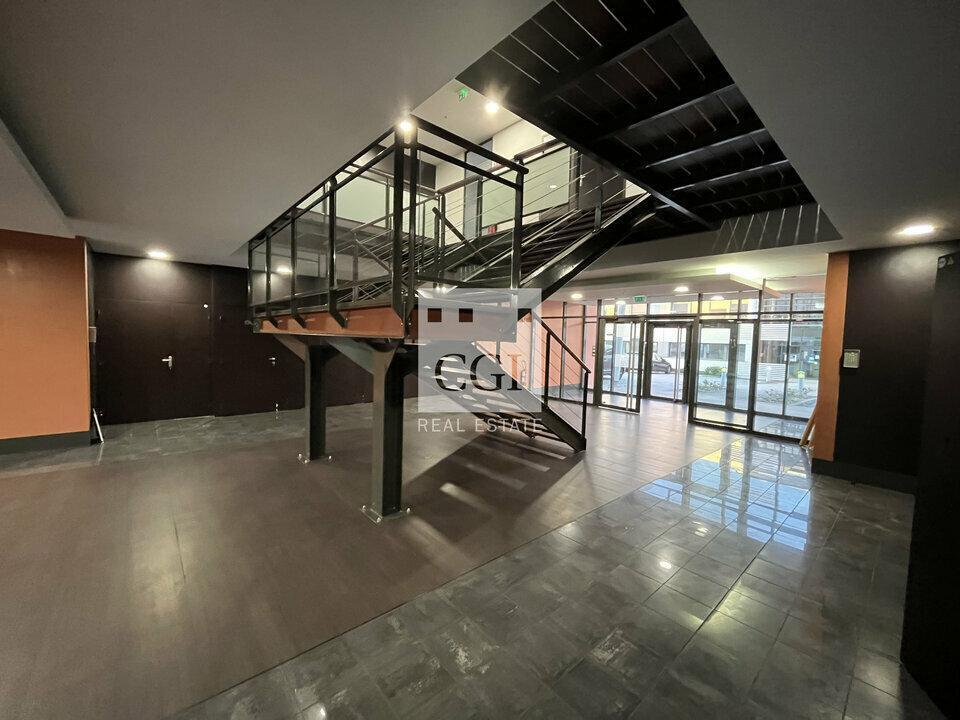 284 Allée Alexandre Borodine, Saint-Priest to rent Lobby- Image 1 of 2