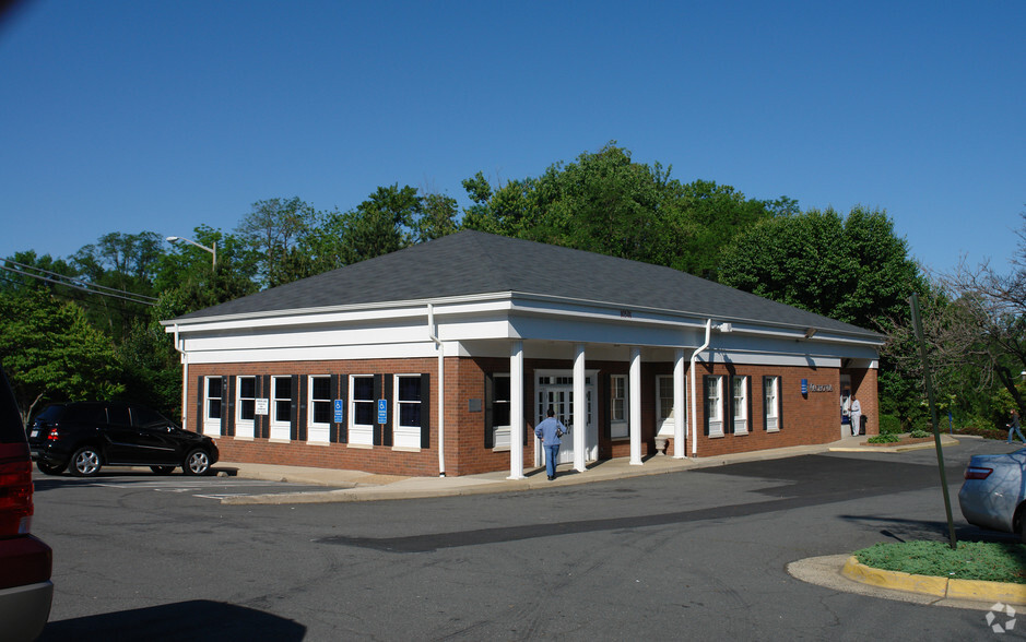 10501 Main St, Fairfax, VA for sale - Primary Photo - Image 1 of 1