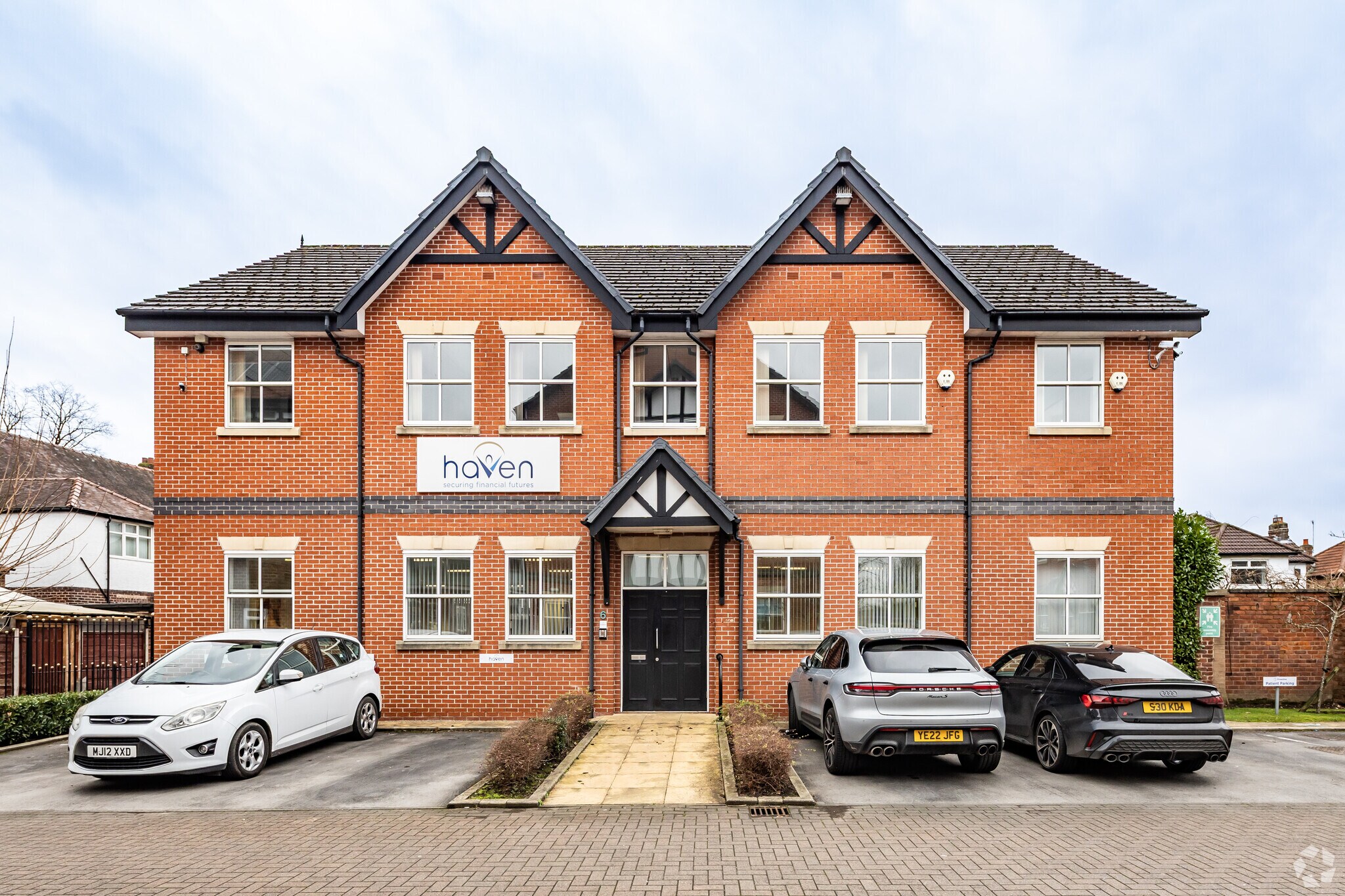 Brooklands Pl, Sale for sale Primary Photo- Image 1 of 1