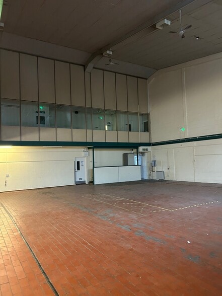 Shaddongate, Carlisle to rent - Building Photo - Image 2 of 11