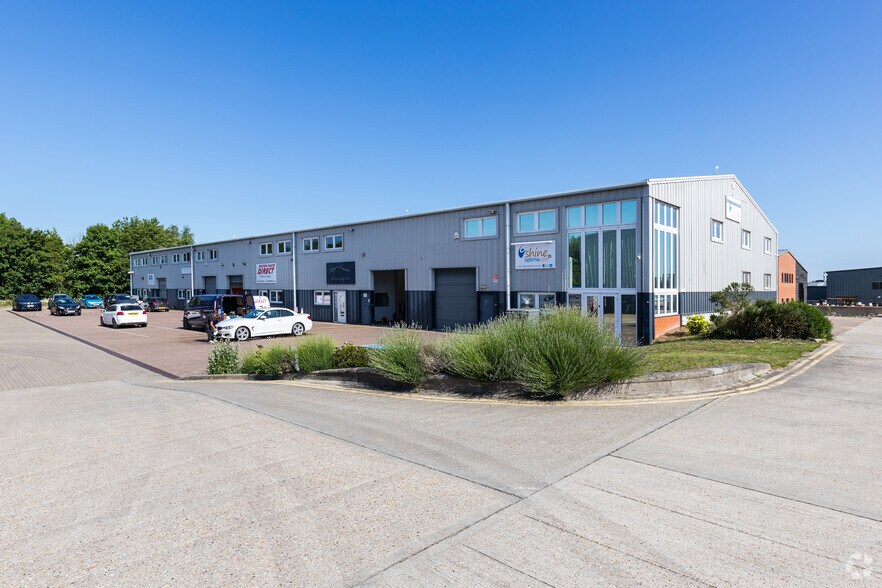 Invicta Way, Ramsgate for sale - Primary Photo - Image 1 of 1