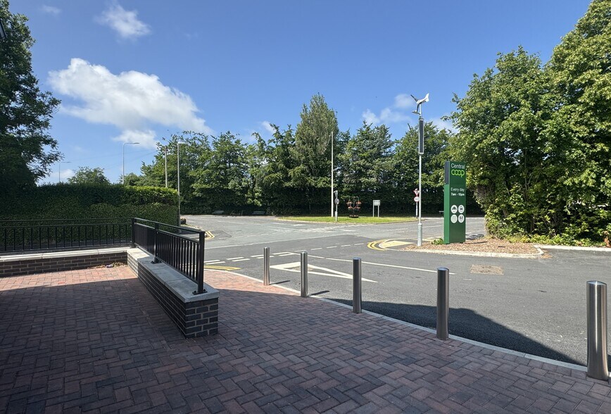 1 Sandy Ln, Poulton Le Fylde to rent - Building Photo - Image 3 of 3