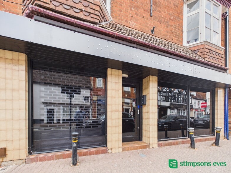 31 High St, Milton Keynes to rent - Building Photo - Image 3 of 5