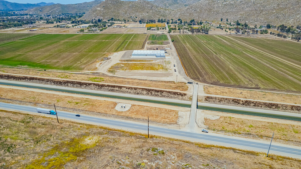 35650 Hidden Springs Rd, Hemet, CA for rent - Building Photo - Image 2 of 29