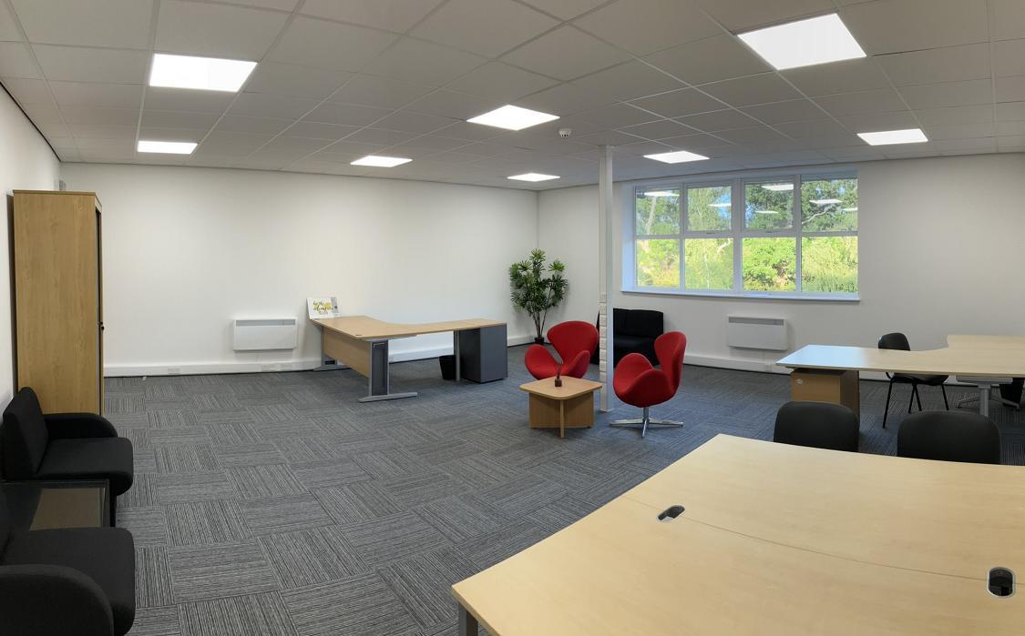 Bowen Ct, St Asaph to rent Interior Photo- Image 1 of 2