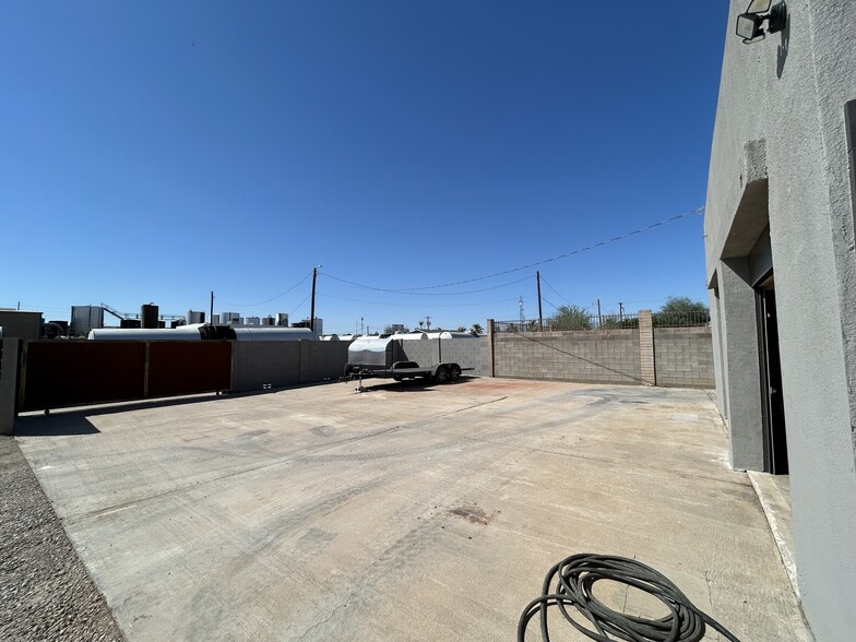 218 W 3rd Ave, Mesa, AZ for rent - Building Photo - Image 2 of 7