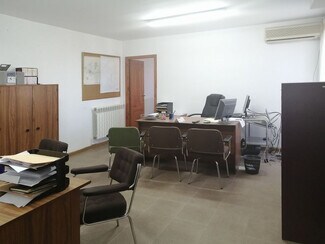 More details for Office, Retail to Rent