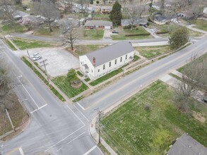 2440 E Seminole St, Springfield, MO for sale Building Photo- Image 1 of 48