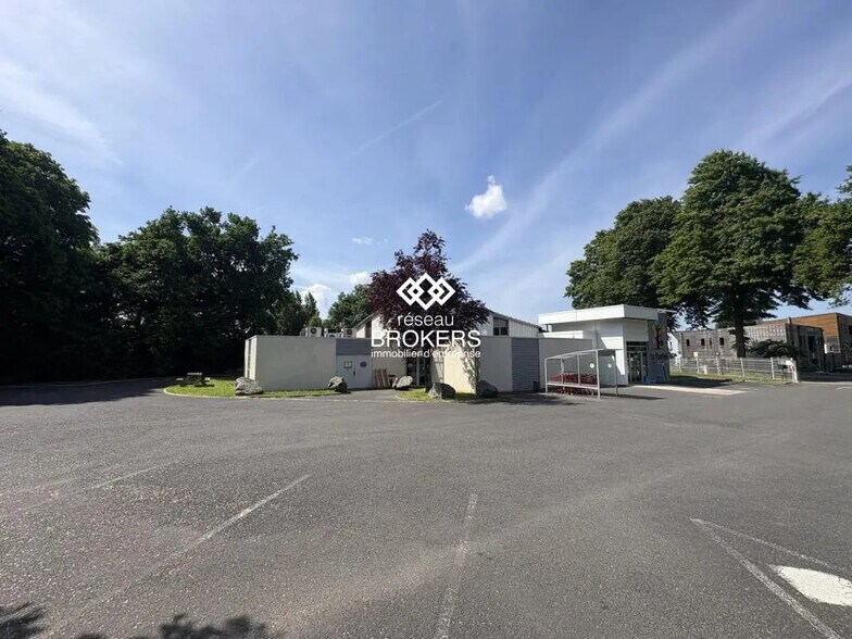 Office in Orvault for sale - Building Photo - Image 1 of 4