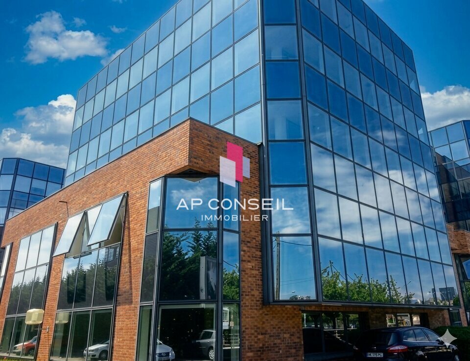 Office in Vélizy-Villacoublay to rent Building Photo- Image 1 of 8