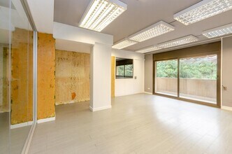 Office in L'Hospitalet de Llobregat, Barcelona to rent Interior Photo- Image 2 of 31